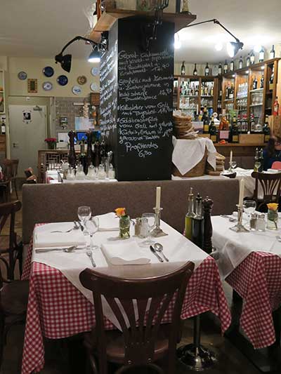 Lokal des Monats Trattoria Bellini  mit kleinen 