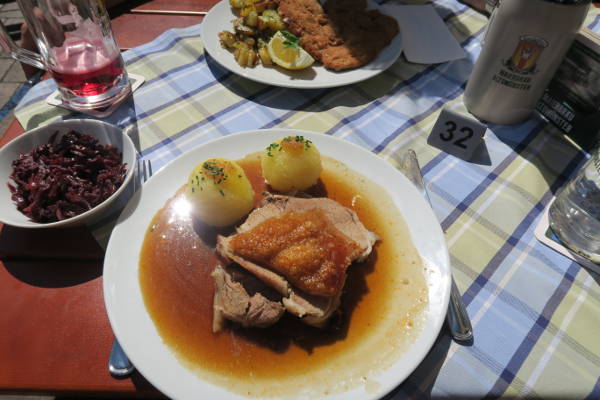 Hanne Kamali: Brauereigasthof Maierbräu