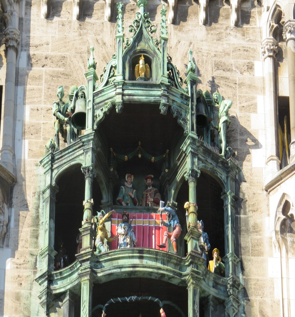 Das Glockenspiel im Rathausturm