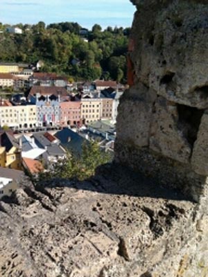 Blick von der Burg auf Burghausen