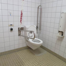 WC Bad Forstenrieder Park Herren Foto0