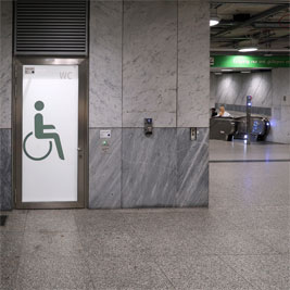 WC U- Bahnhof Arabellapark Foto0