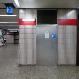 WC U- Bahnhof Kolumbusplatz Damen Foto0