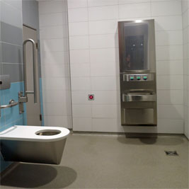 WC Bahnhof Traunstein Foto0