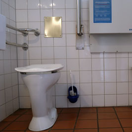 WC Dietrich-Bonhoeffer-Haus, Planegg Martinsried Foto2