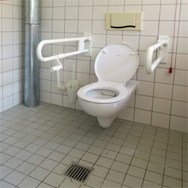 WC Pfarrheim Rosenkranzkönigin, Neubiberg Foto0
