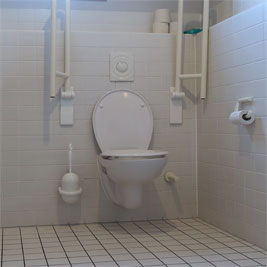 WC Segenskirche Aschheim Foto0