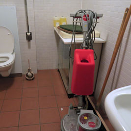 WC Pfarrzentrum St. Ulrich, Unterschleißheim Foto0
