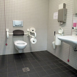 WC Infineon food court Neubiberg Foto0