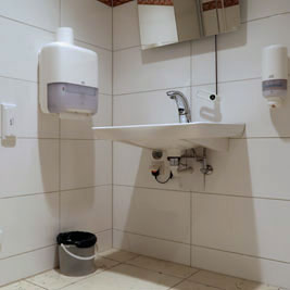 WC Erdinger Weißbräu Hadern Foto1