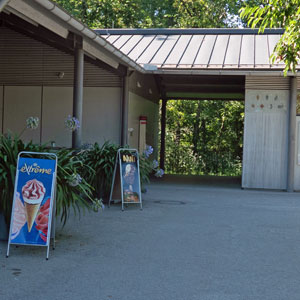 WC Anlegestelle Herreninsel Chiemsee Foto0
