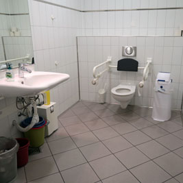 WC Stadtbibliothek Schwabing Foto0