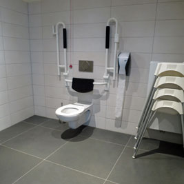 WC Neuhauser in Schwabing Foto0